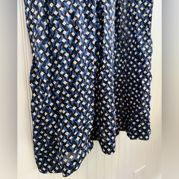 Diane Von Furstenberg Vintage Dress Size 14 Navy and White Midi Dress Silk Blend - Picture 5 of 8